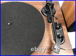 Vinyl Record Player with 40W Bookshelf Speakers Turntable Bluetooth Connectivity