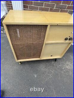 Voice of Music Mid Century Record Player Cabinet 33x15x31 powers turntable spins
