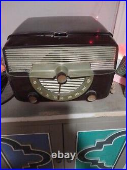 Vtg 50s Zenith Cobra Matic Bakelite AM Radio Phonograph Record Player Tested C21
