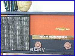 Vtg Westinghouse Tube Radio/Record Player 50s Mid Century Modern HiFi Console