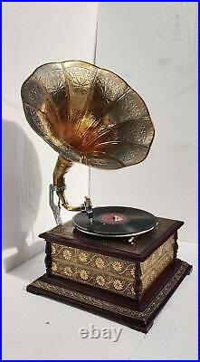 Working Gramophone Antique Windup Player Playing Phonograph Audio Vinyl Recorder