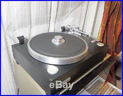 YAMAHA GT-1000 Reference Audiophile Turntable Record Player