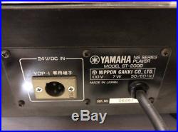 YAMAHA GT-2000 Record Player Vintage Turntable