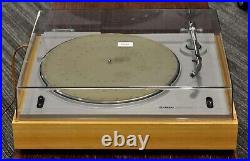 YAMAHA YP-400 Belt Drive Record Player Used from Japan Maintained Rank B