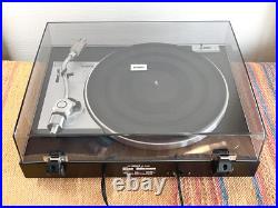 Yamaha YP-211 Belt Drive Record Player Already Maintained 100V 50/60Hz Excellent Yamaha YP-211 Belt Drive Record Player Already Maintained 100V 50/60Hz Excellent
