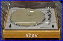 Yamaha YP-400 Belt Drive Record Player No Cartridge 50hz For Europe/Asia Tested