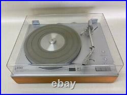 Yamaha YP-800 Direct Drive Turntable Record Player Excellent