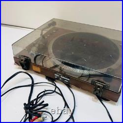 Yamaha YP-D3 Record Player Natural Sound Direct Drive Turntable Wood Vintage