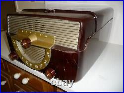 Zenith Cobramatic, Refurbished, Radio-Record player-Bake lite cabinet