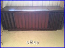 Zenith Stereo Console Cabinet Mid Century Radio Record Player Model A960